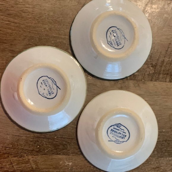 Vintage Louisville Stoneware Christmas Tree Plates – Set of 3 - Picture 3 of 5